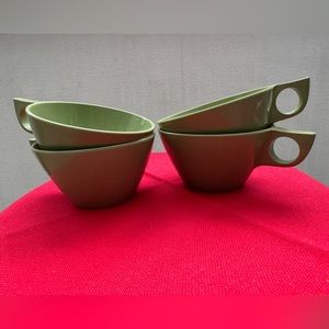 TEA CUPS Melamine Vintage Olive Green w/Handles (Unbranded) SET OF 4
